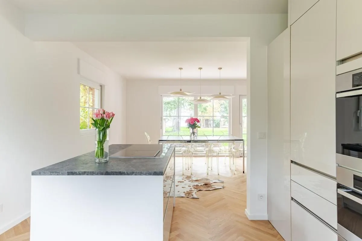 Villa Idyllisches, Neu Renoviertes Haus Mit Steg Am See Berlin